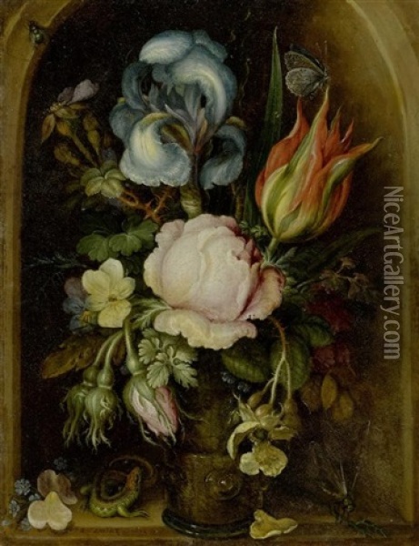 Blumenstilleben In Einer Glasvase Mit Eidechse Und Schmetterling In Einer Nische Oil Painting - Roelandt Savery