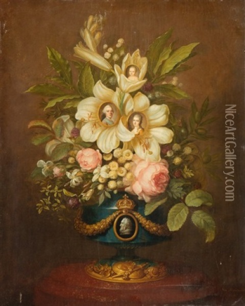 Fleurs Dans Un Vase Ou Se Voient Les Portraits D