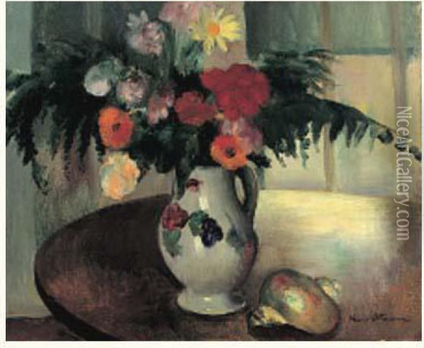 Vase Au Coquillage Oil Painting - Henri Ottmann
