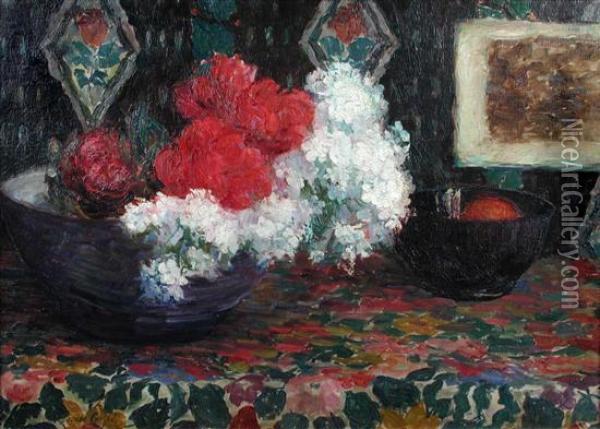 Still Life Of Roses And White Lilac In A Bowl Oil Painting - Louise Coupe