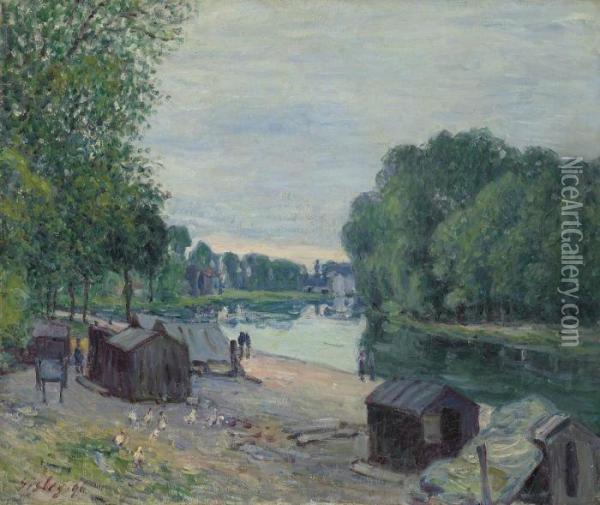 Cabanes Au Bord Du Loing Oil Painting - Alfred Sisley