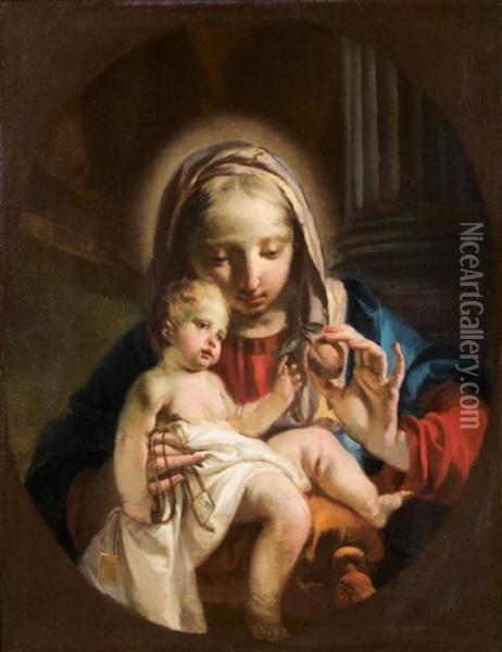La Vierge A L'enfant A La Grenade Dans Un Ovale Peint Oil Painting - Giovanni Battista Tiepolo