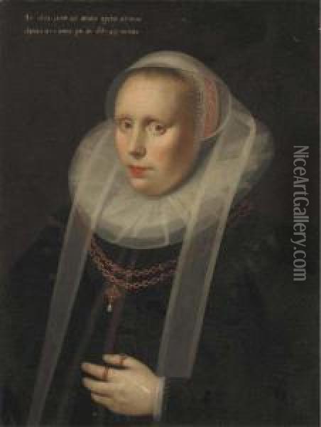 Portrait Of A Lady, Half-length,
 In A Ruff Collar And A Black Silkdress, Wearing A Gold Chain Oil Painting - Gortzius Geldorp