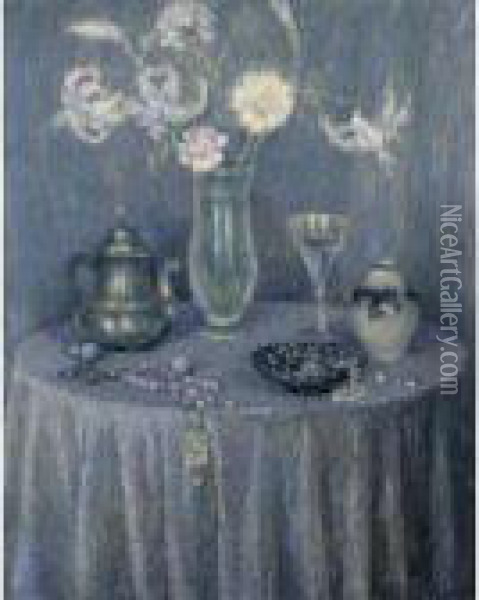 La Table, Harmonie Grise Oil Painting - Henri Eugene Augustin Le Sidaner