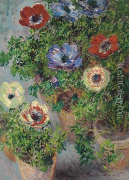 Anemones En Pot Oil Painting - Claude Oscar Monet