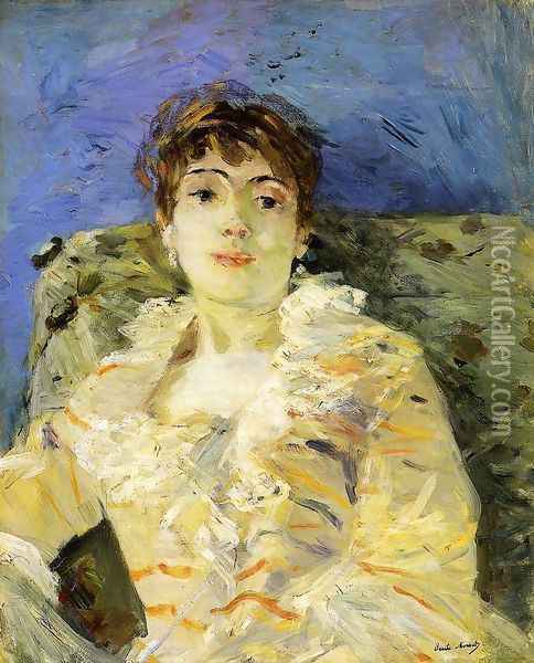 Young Woman On A Couch Oil Painting - Berthe Morisot
