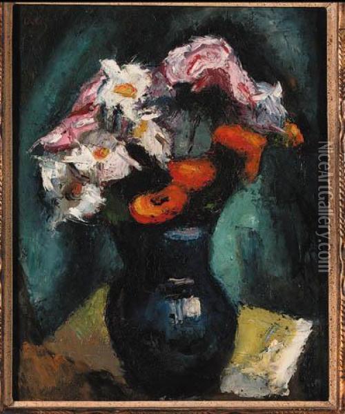 A Still Life With Flowers In A Vase Oil Painting - Manuel Ortiz De Zarate