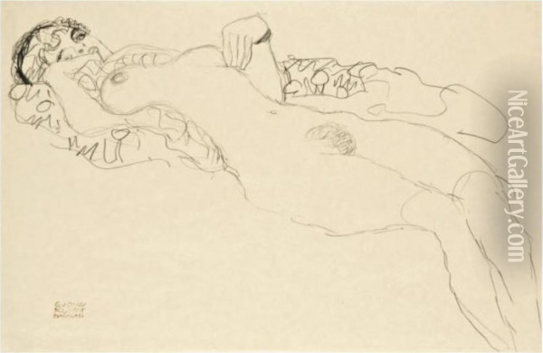 Liegender Madchenakt Nach Links (reclining Female Nude Facingleft) Oil Painting - Gustav Klimt