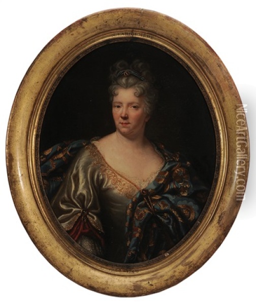 Half Portrait Of A Noblewoman, Wearing A Satin Gown And Brocaded Robe Oil Painting - Nicolas de Largilliere