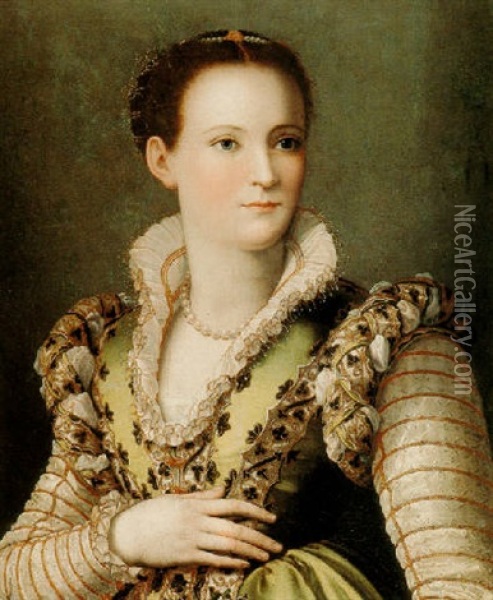 Portrait Of An Elegant Lady Oil Painting - Alessandro di Cristofano Allori