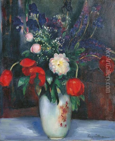 Vase De Fleurs Oil Painting - Henri Ottmann